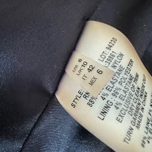 Elie Tahari wool jacket - size 6 - Picture 13 of 14